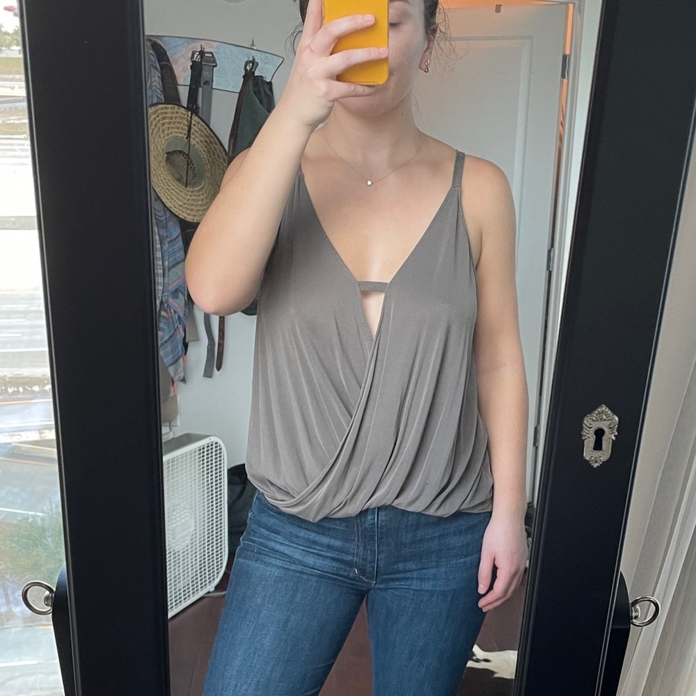 Taupe tank